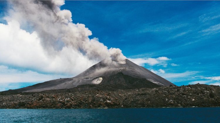 The Krakatoa Eruption